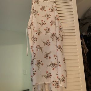 White tank with flowers